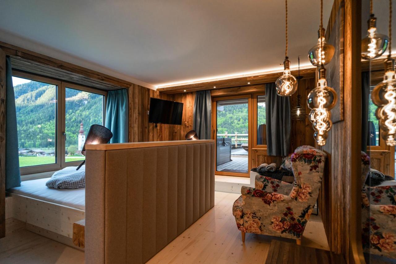 Hotel Landhaus Tirolerherz Санкт-Ульрих-ам-Пиллерзее Экстерьер фото