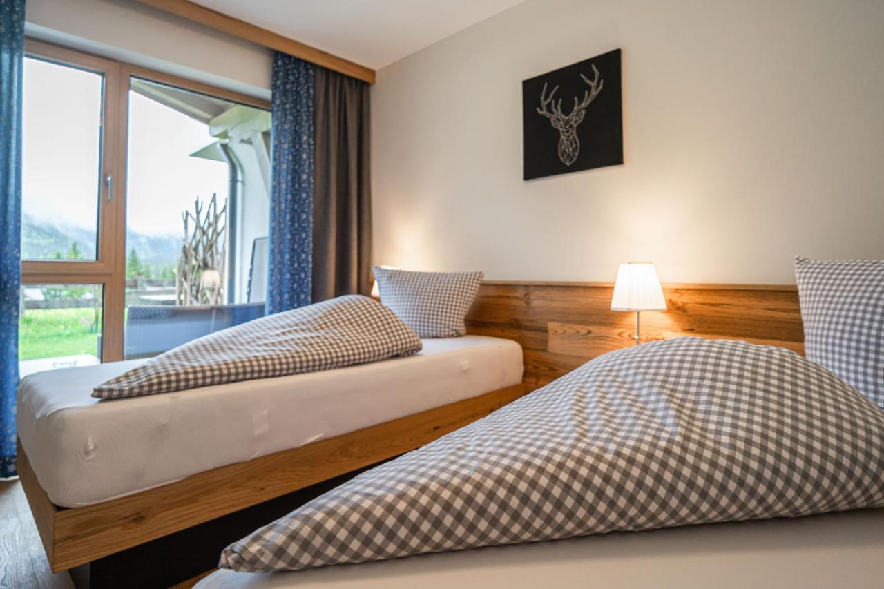 Hotel Landhaus Tirolerherz Санкт-Ульрих-ам-Пиллерзее Экстерьер фото